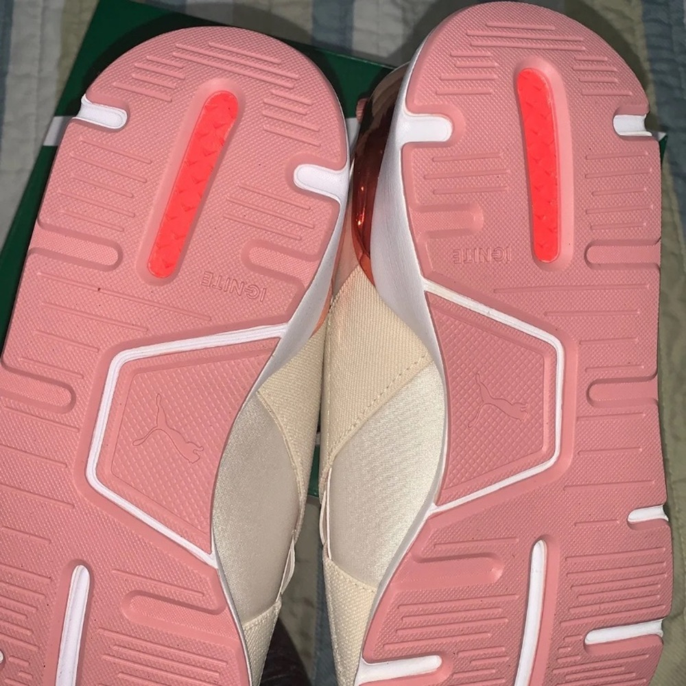 Puma muse X-2 metallic rose gold size 7 - Picture 7 of 8